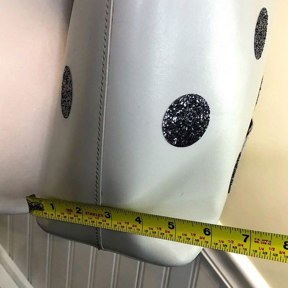 KATE SPADE Silver Glitter Polka Dot White Leather Tote Shoulder Bag Zip Pocket - Picture 10 of 17